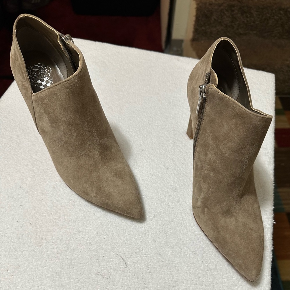 Vince Camuto suede booties - new no box